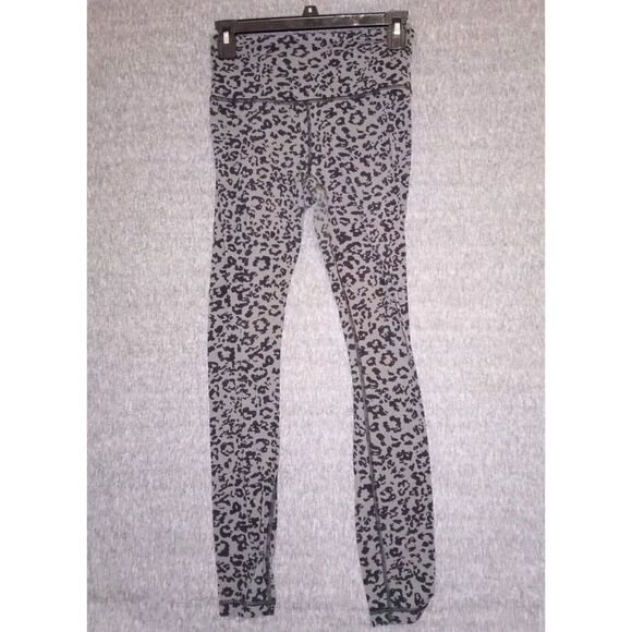 Athleta Elation Ultra High Rise Tight Legging Women's X-Small Leopard Powervita - Picture 1 of 4